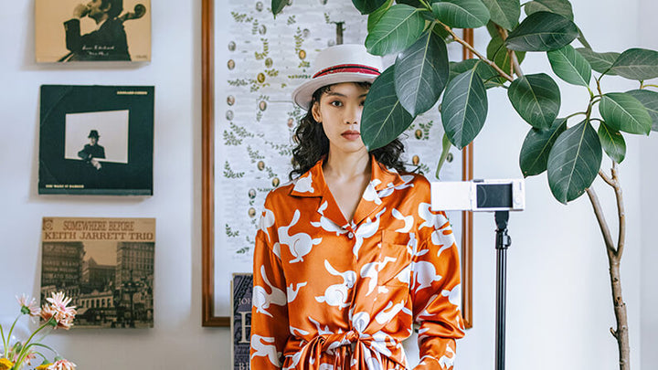 The Legendary Origins of Silk: From Ancient China to Modern Innovation
