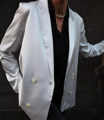 The Best Fabric for Working Women: A Symphony of Silk