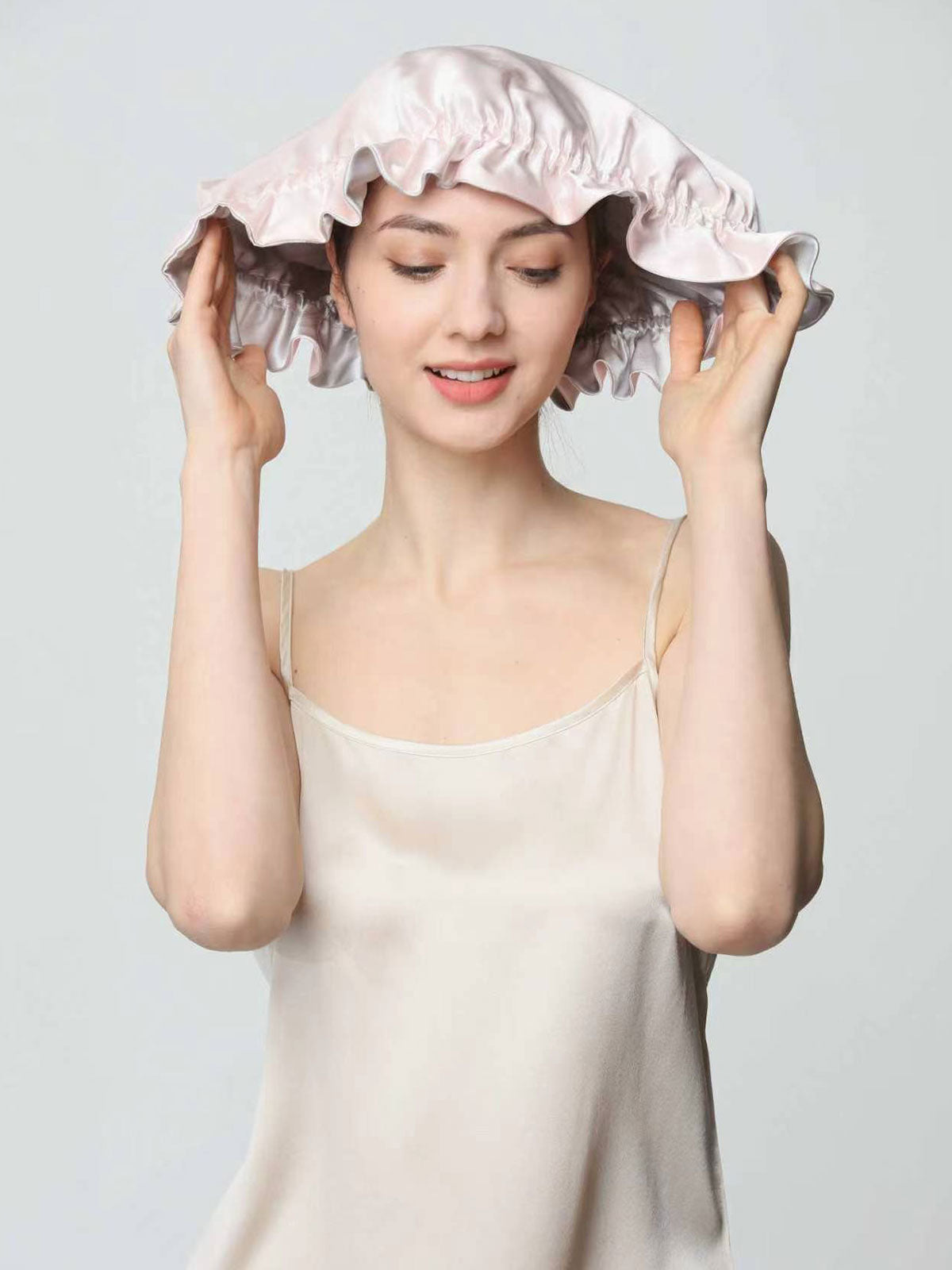 SILKINC Mulberry Silk Ruffle Sleep Bonnet